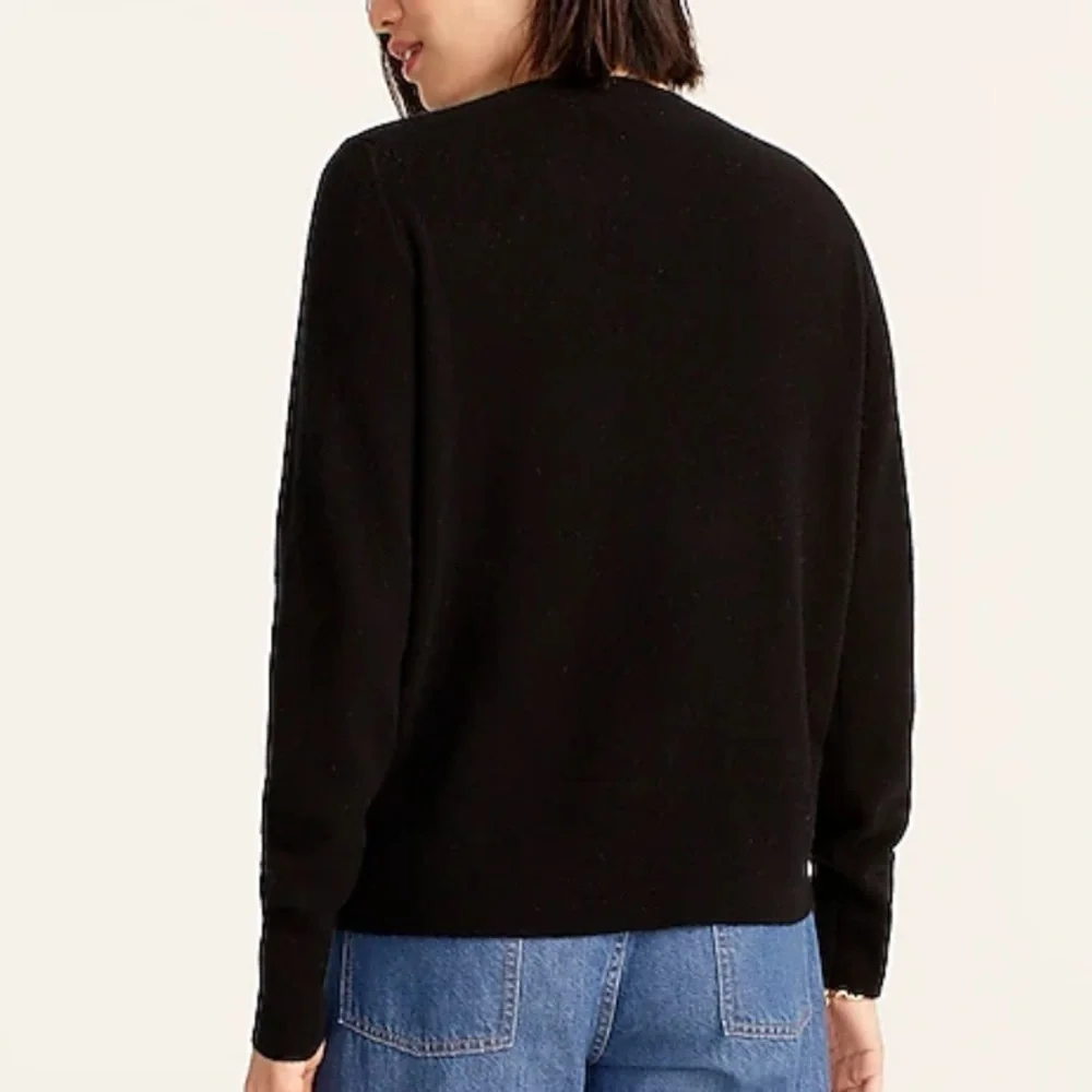 J crew cashmere classic fit crewneck sweater black